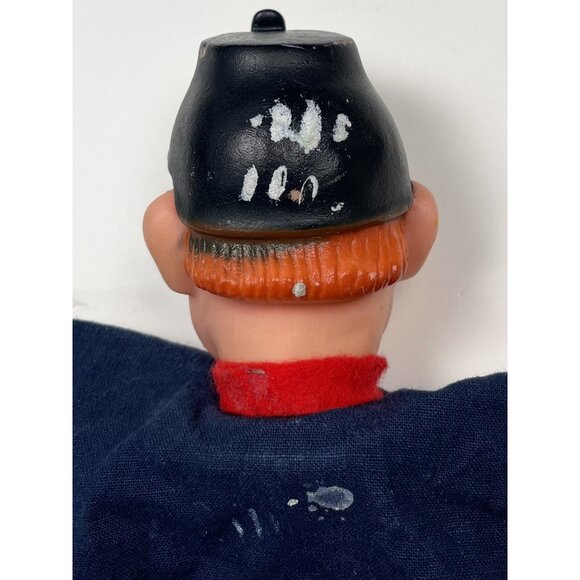 2 VTG JOHN FREILASSING Punch & Judy HAND PUPPETS Queen Police Germany Mr. Rogers - Picture 8 of 10